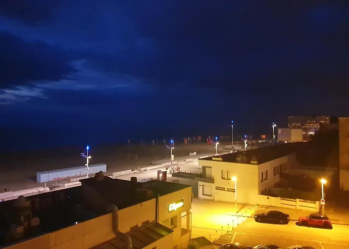 Studio Vue Mer Au Coeur De Malo Les Bains Pieds Dans L Eau