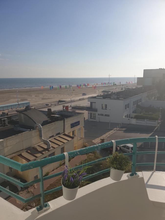 Vue Au Coeur De Malo Les Bains Pieds Dans L Eau Dunkirk