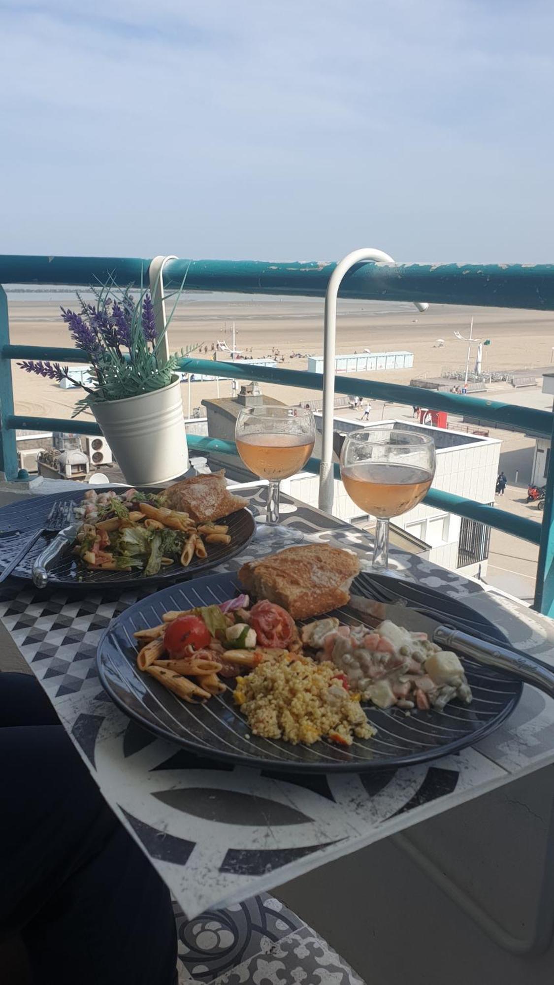 Appartement Vue Au Cœur De Malo Les Bains Pieds Dans L Eau Dunkirk